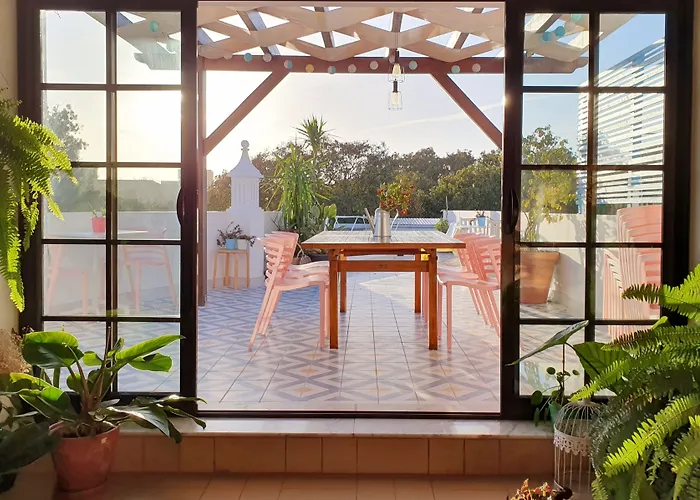 Sunlight House Albergue